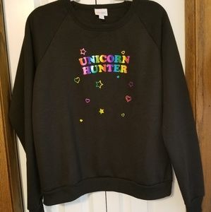 Lularoe Unicorn Hunter sweatshirt sz L
